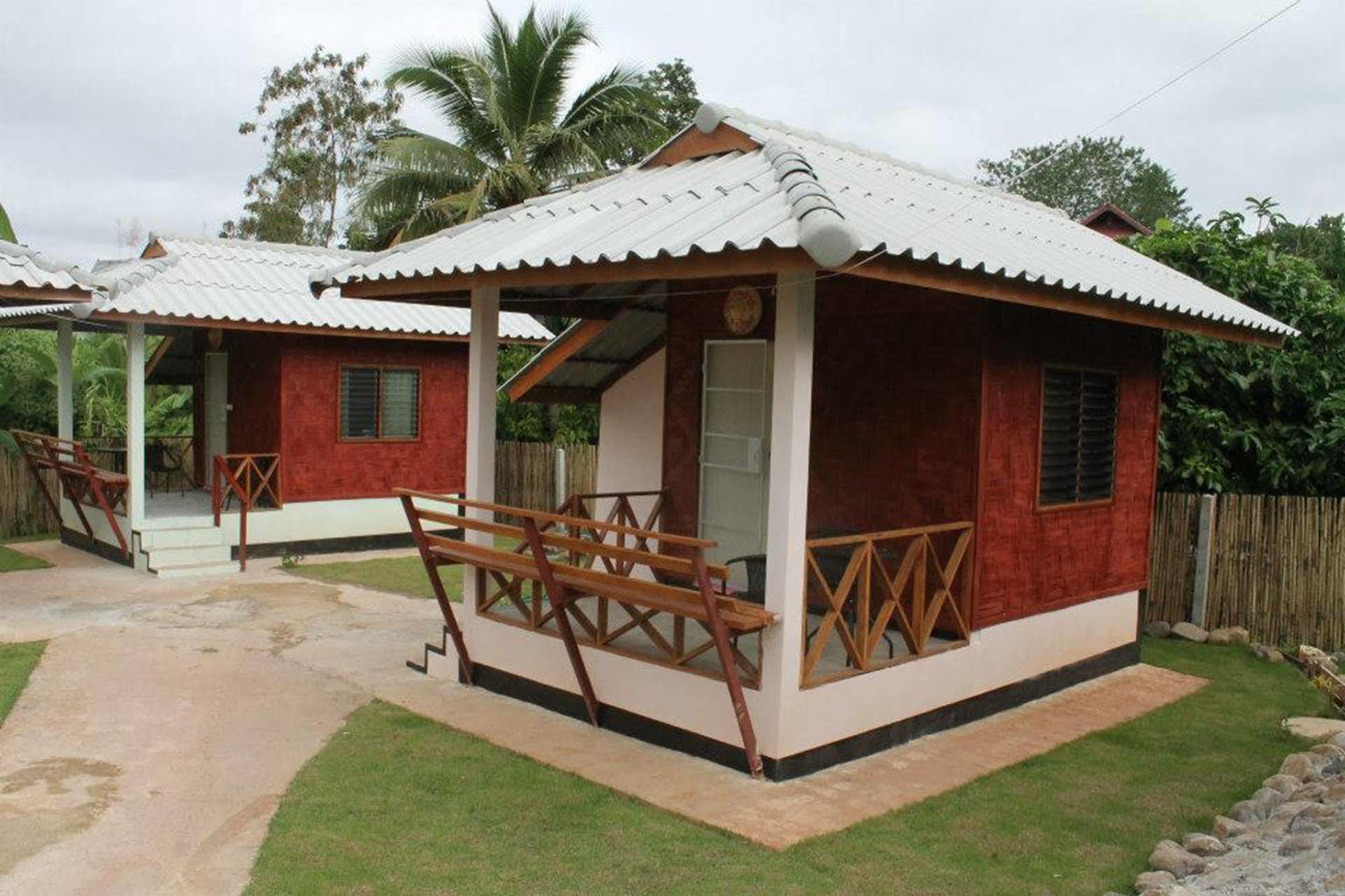 מאה הונג סון Sarm Mork Guest House מראה חיצוני תמונה